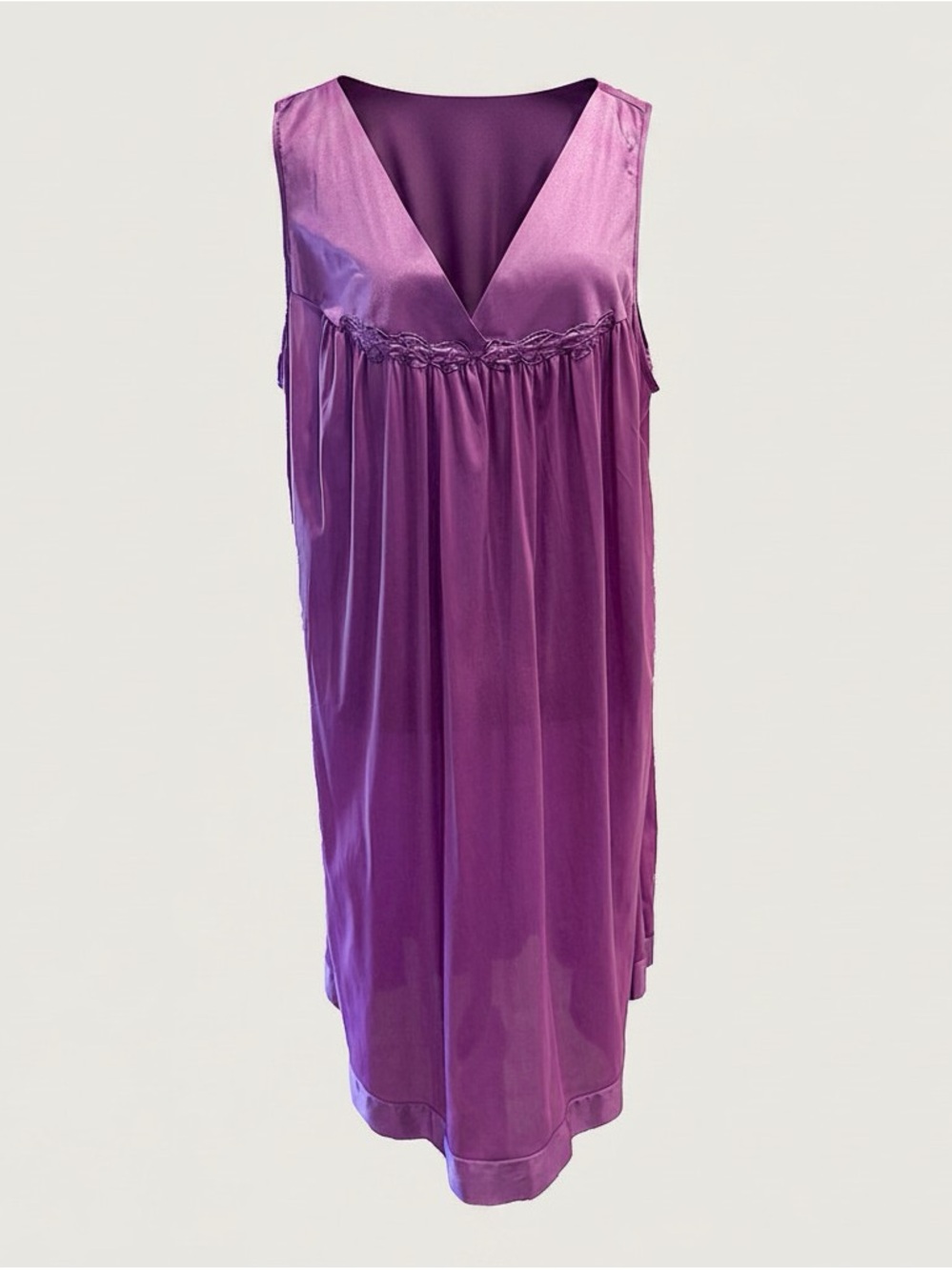 Vintage Vanity Fair Purple Nylon Nightgown Floral Applique XL